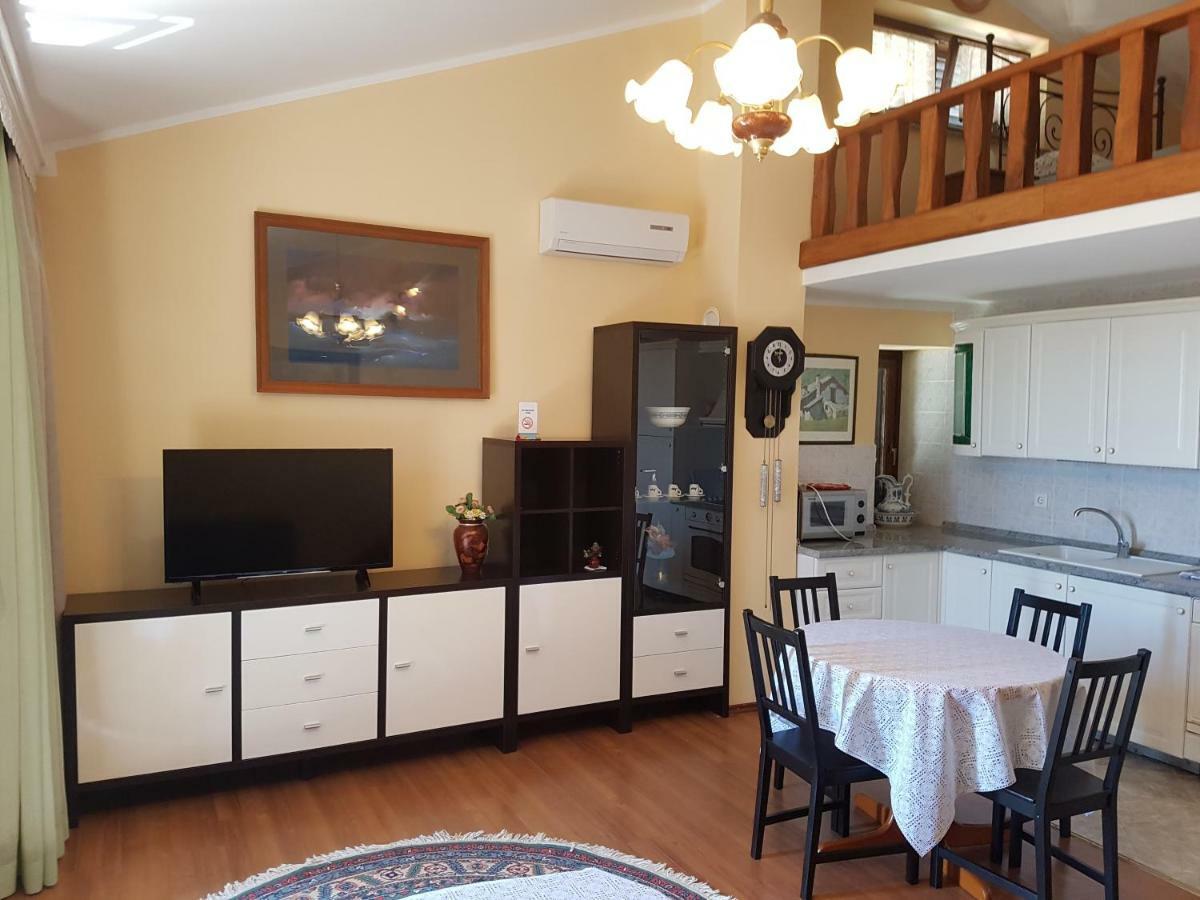 Apartments Villa Maran Umago Esterno foto